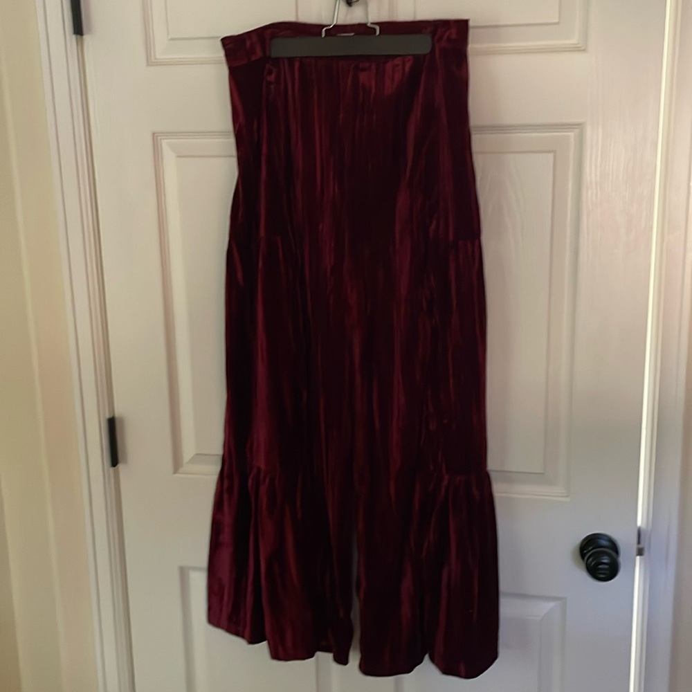 Natural Life Patti velvet palazzo pants, new without tags, never worn